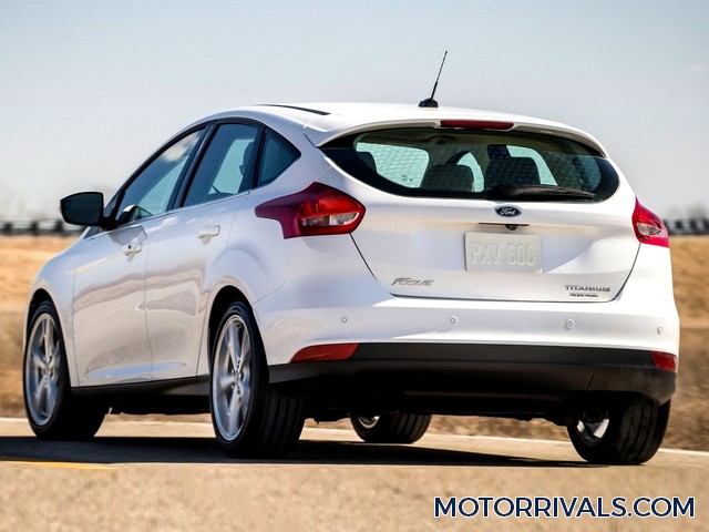 2016 Ford Focus Hatchback Rear Side View