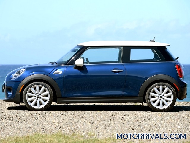 2016 Mini Cooper Side View