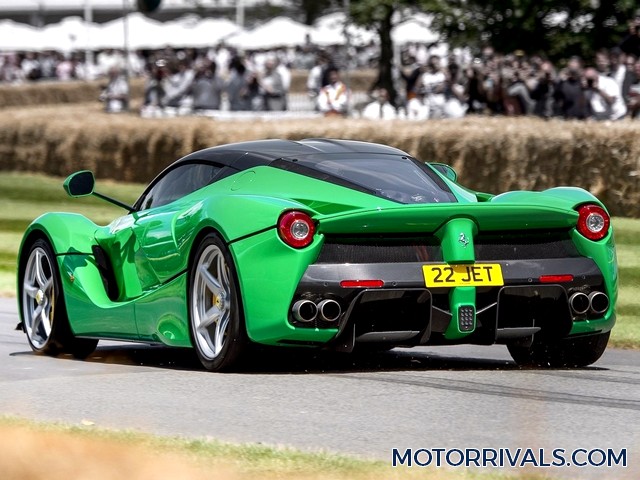 2016 Ferrari LaFerrari Rear Side View