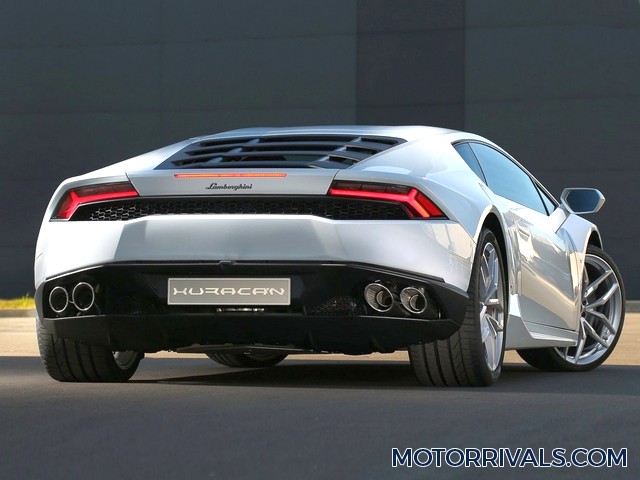 2016 Lamborghini Huracan LP 610-4 Rear Side View